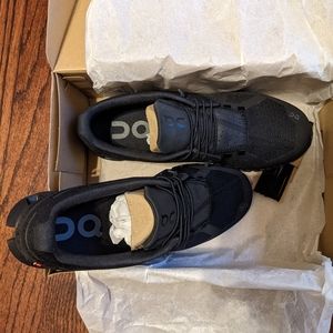 Size 10.5 Women's running shoes